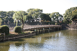現在の和田倉門
